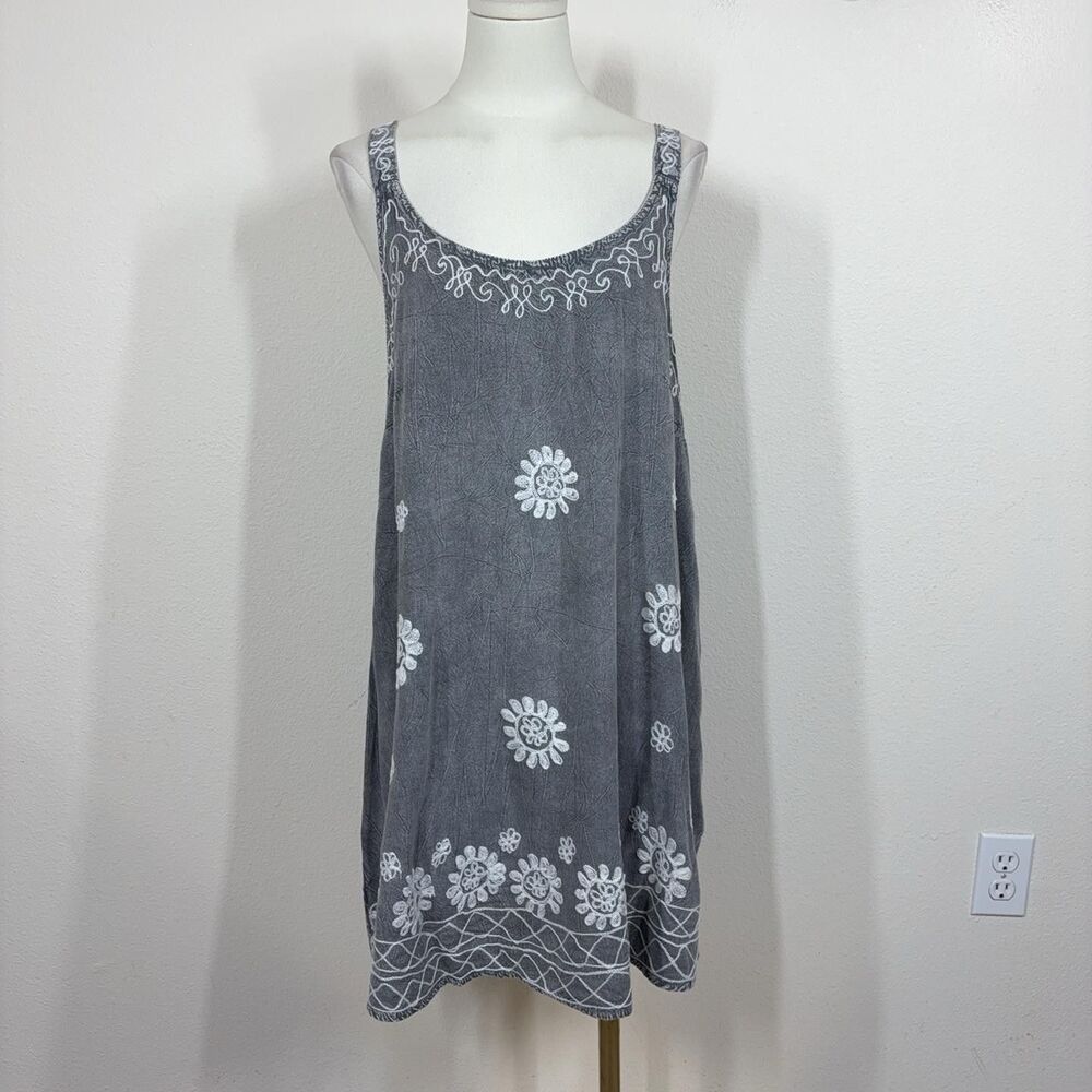 Daisy Island Dress Womens Small Gray Floral Embroidered Sundress Boho Beach